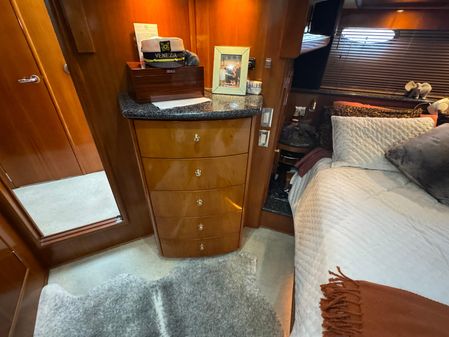 Carver 530 Voyager Pilothouse image