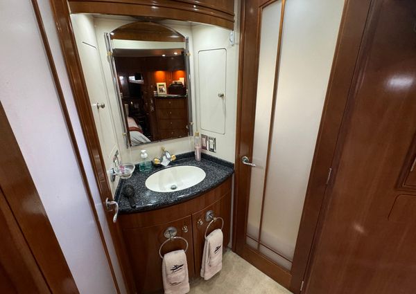 Carver 530-VOYAGER-PILOTHOUSE image