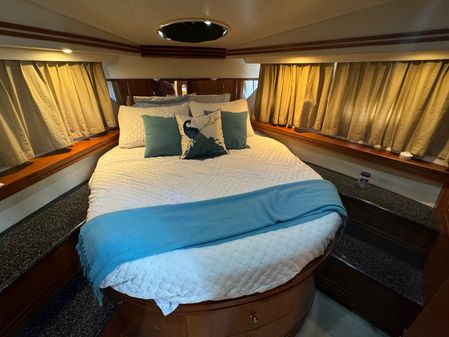 Carver 530 Voyager Pilothouse image