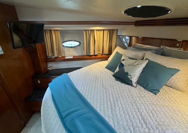 Carver 530-VOYAGER-PILOTHOUSE image