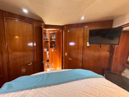 Carver 530 Voyager Pilothouse image