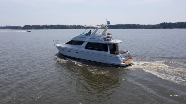 Carver 530 Voyager Pilothouse image