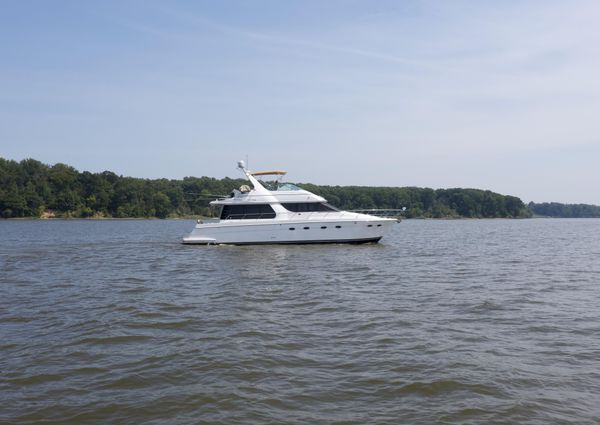 Carver 530-VOYAGER-PILOTHOUSE image