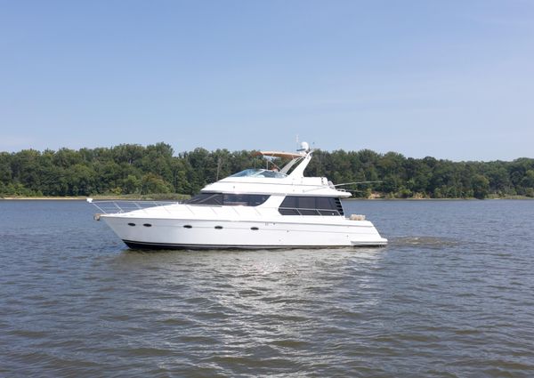 Carver 530-VOYAGER-PILOTHOUSE image