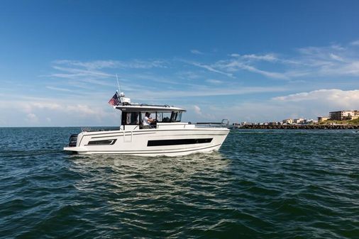 Jeanneau NC 895 Sport image