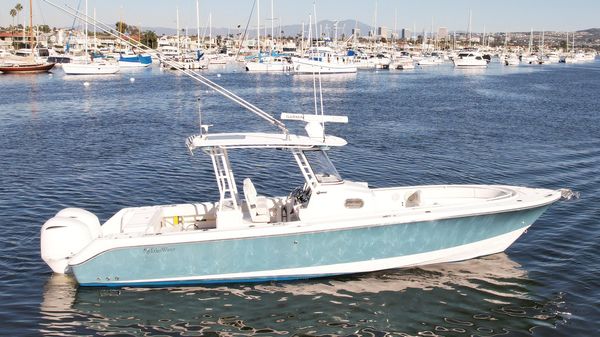 Edgewater 320CC