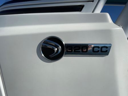 Edgewater 320CC image