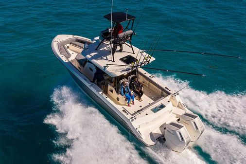 Boston Whaler 360 Outrage image