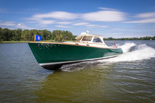 Hinckley Picnic Boat Classic image