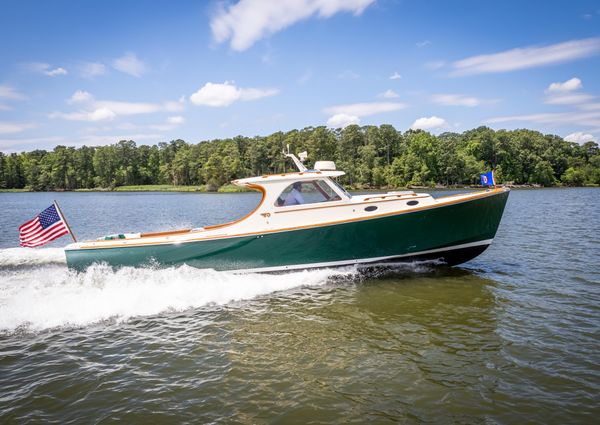 Hinckley Picnic Boat Classic image