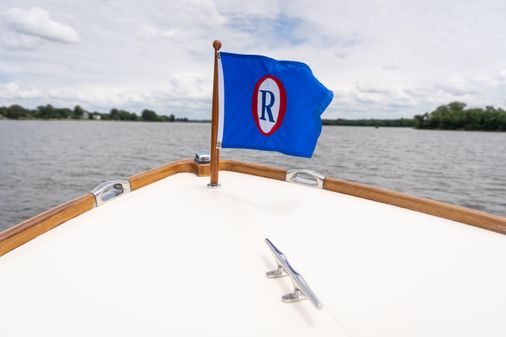 Hinckley Picnic Boat Classic image