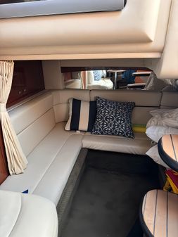 Sea Ray 320 Sundancer image