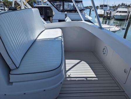 Luhrs 36 Convertible image