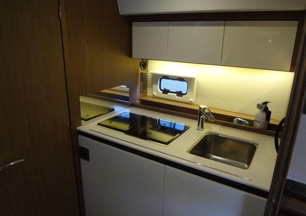 Jeanneau Leader 36 image