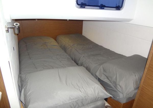 Jeanneau Leader 36 image