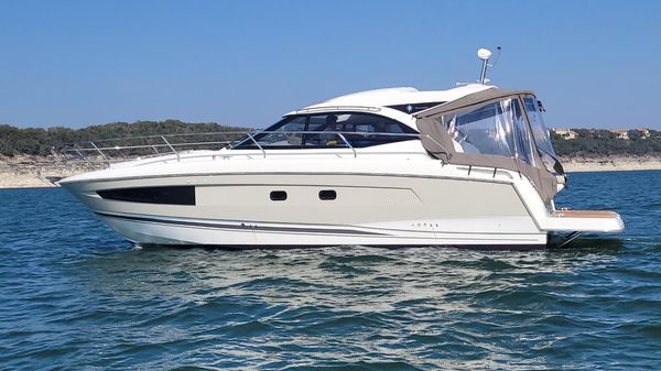 Jeanneau Leader 36 
