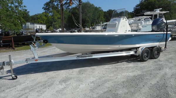 Avenger 24 
