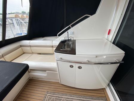 Sea Ray 450 Sedan Bridge image