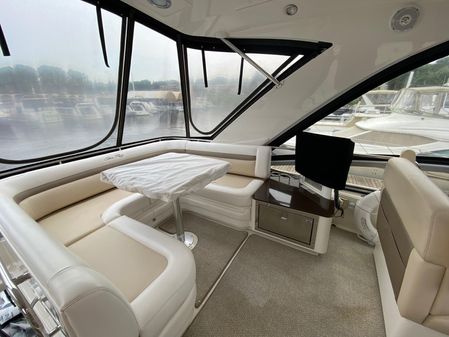 Sea Ray 450 Sedan Bridge image