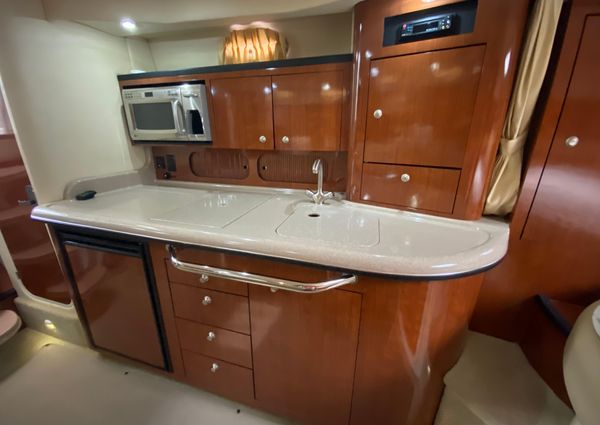 Sea Ray 340 Sundancer image