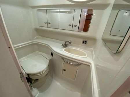 Sea Ray 340 Sundancer image