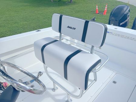 Angler 2500CC image