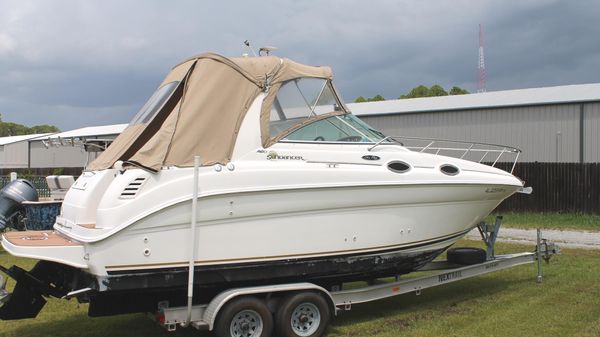 Sea Ray 260 Sundancer 