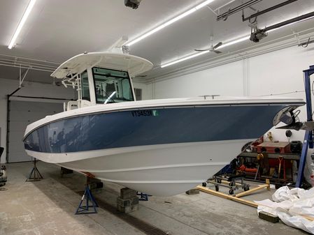 Boston Whaler 320 Outrage image