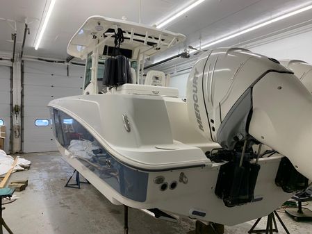 Boston Whaler 320 Outrage image