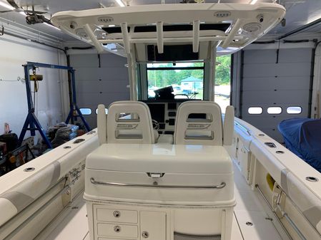 Boston Whaler 320 Outrage image