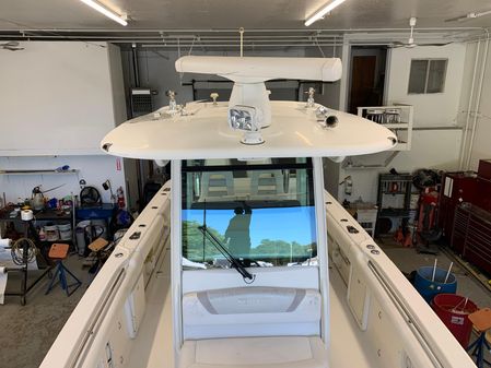 Boston Whaler 320 Outrage image