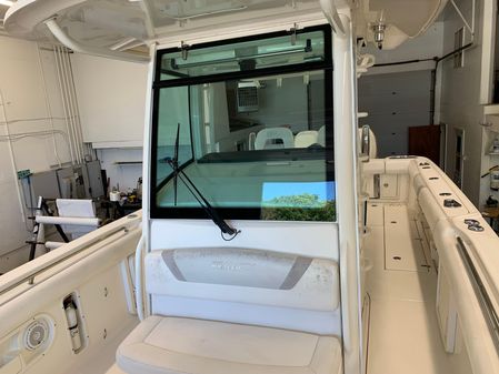 Boston Whaler 320 Outrage image