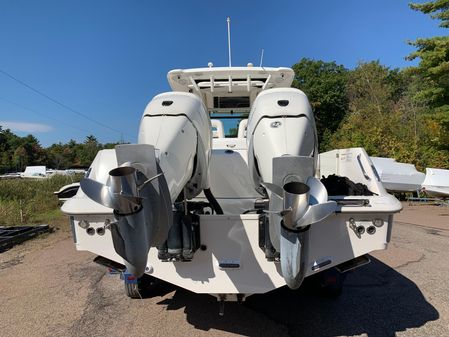 Boston Whaler 320 Outrage image