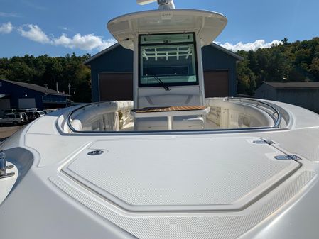 Boston Whaler 320 Outrage image