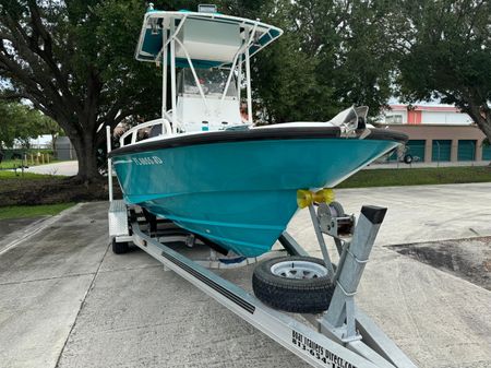 Boston Whaler 21 Outrage image