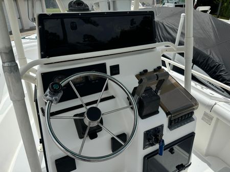 Boston Whaler 21 Outrage image