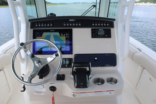 Boston Whaler 250 Outrage image