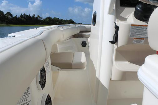 Boston Whaler 250 Outrage image