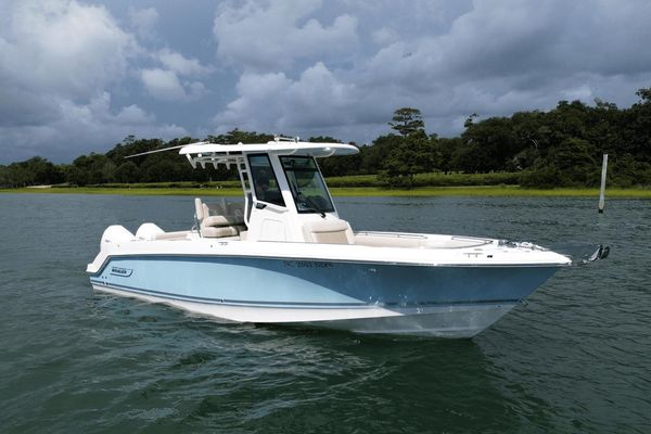 Boston Whaler 250 Outrage - main image