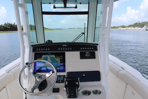 Boston Whaler 250 Outrage image