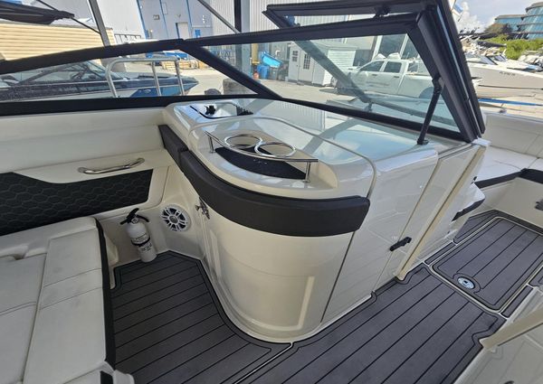 Sea Ray 270SDX-OB image