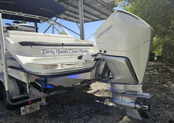 Sea Ray 270SDX-OB image