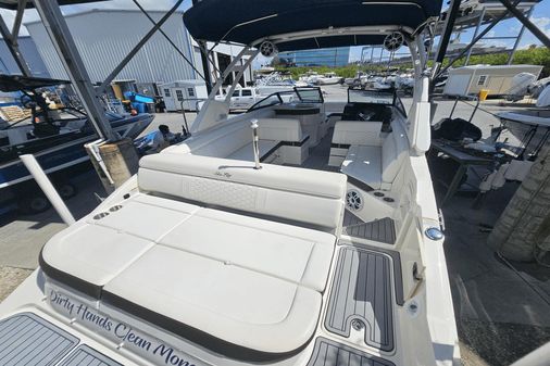 Sea Ray 270SDX-OB image