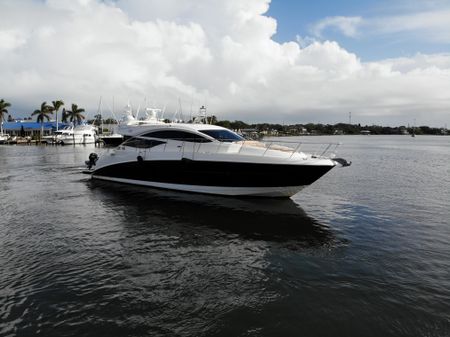 Sea Ray L590 image