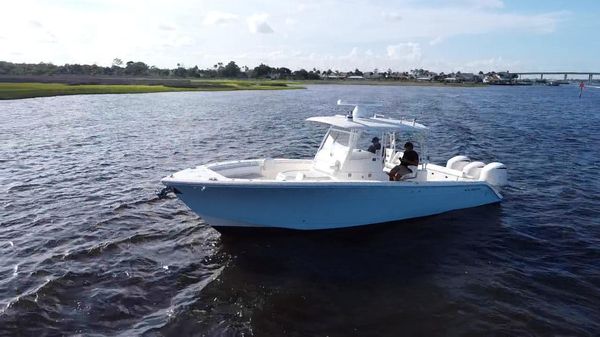 Cobia 350 Center Console 