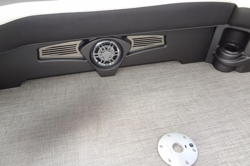 Tahoe Pontoon 2585 VRL image