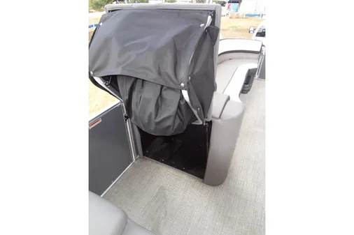 Tahoe Pontoon 2585 VRL image