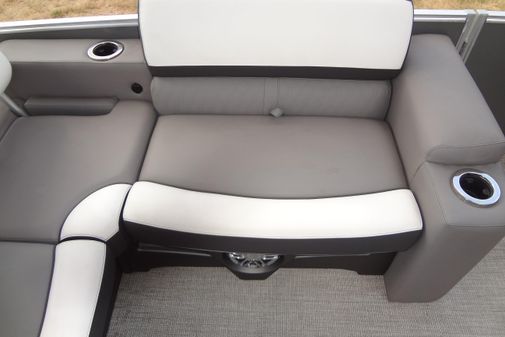 Tahoe Pontoon 2585 VRL image