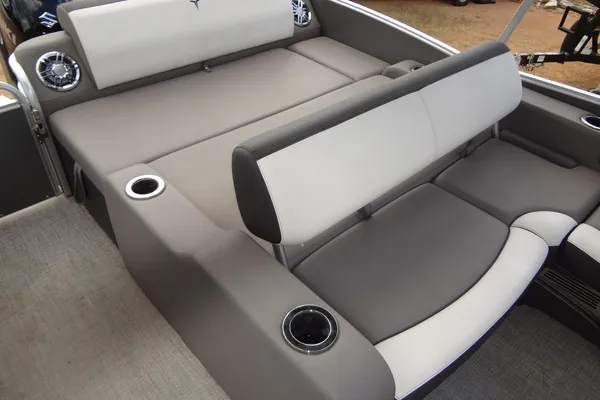 Tahoe Pontoon 2585 VRL image