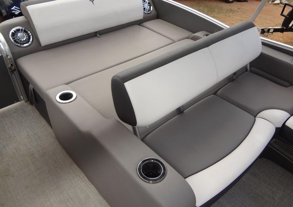 Tahoe Pontoon 2585 VRL image